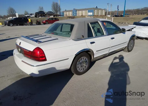 2003 Mercury Grand Marquis Gs z USA, uszkodzony, nr VIN 2MEFM74W13X626540